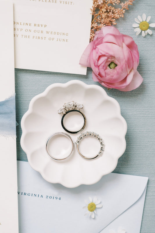 Scalloped Ring Styling Dish